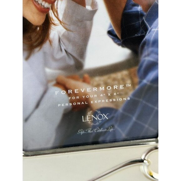 Lenox Forevermore Bookshelf Photo Album Wood Silver Tone Hearts Storage READ - Picture 3 of 16